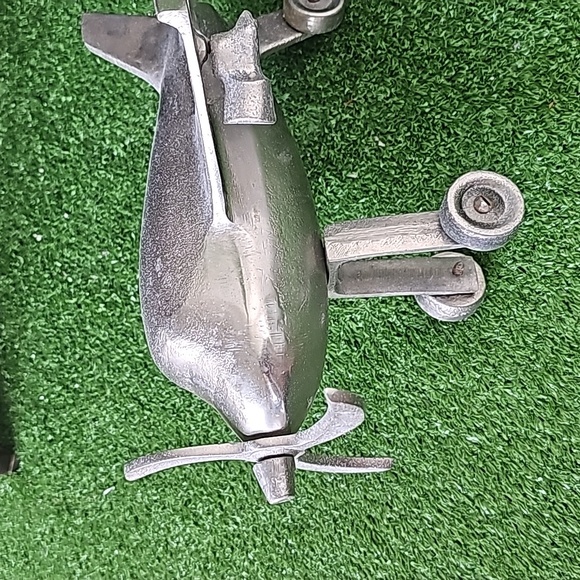 Vintage Old Solid Cast Aluminum Art Deco Style Model - Picture 9 of 14